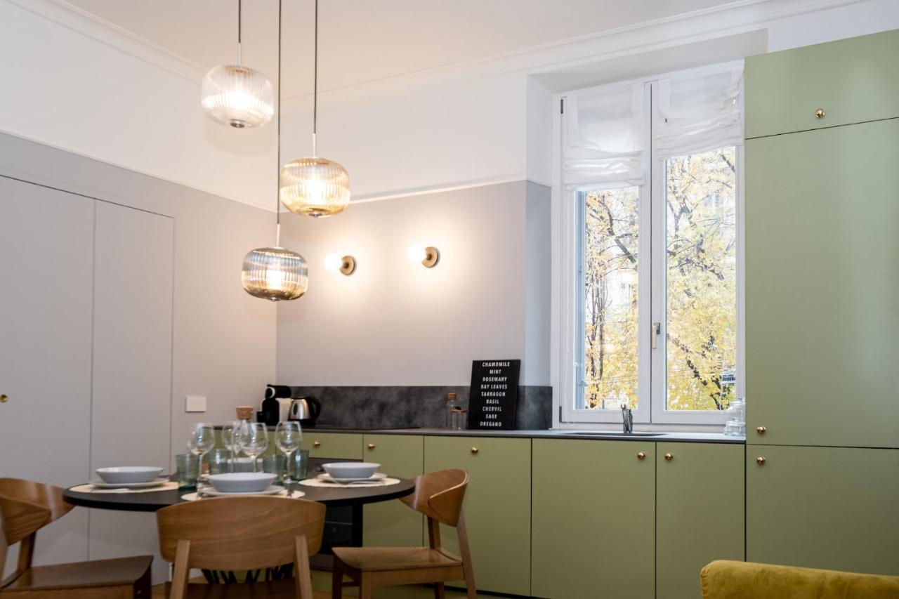 Ca Bela - Marcona Apartment Milan Bagian luar foto